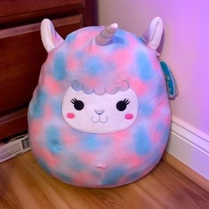 *Brand New*Squishmallow-Winona